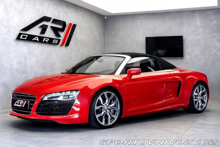 Audi R8 5.2 FSI Q Spyder Keramiky 2012