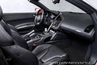 Audi R8 5.2 FSI Q Spyder Keramiky 2012