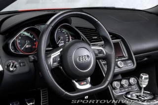 Audi R8 5.2 FSI Q Spyder Keramiky 2012
