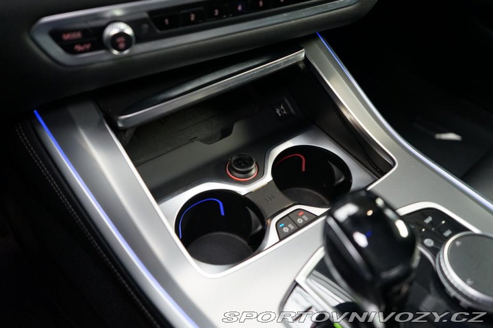 BMW X5 40d M Vzduch Nez.Top Záru 2021