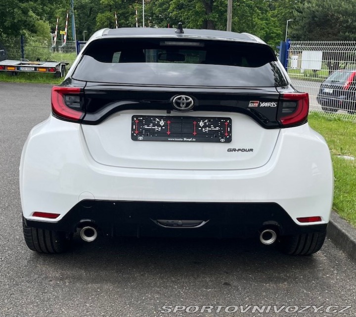 Toyota Yaris GR Sport 2024