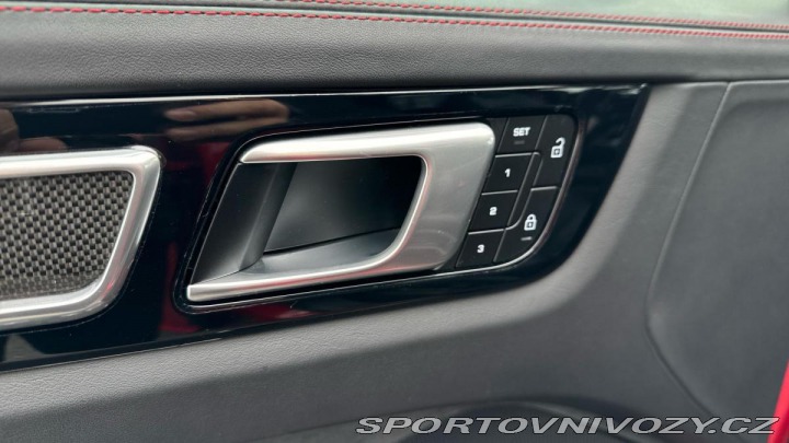 Porsche Cayenne GTS 2022