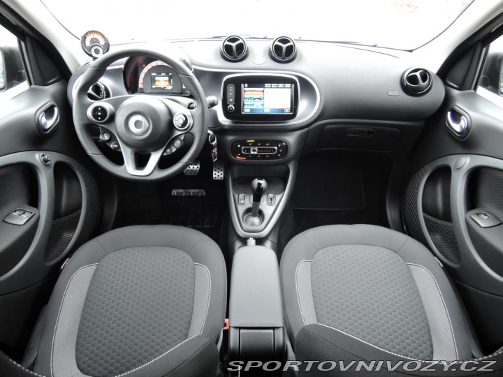 Smart Forfour EQ TOP 1.200 km TOP 2021