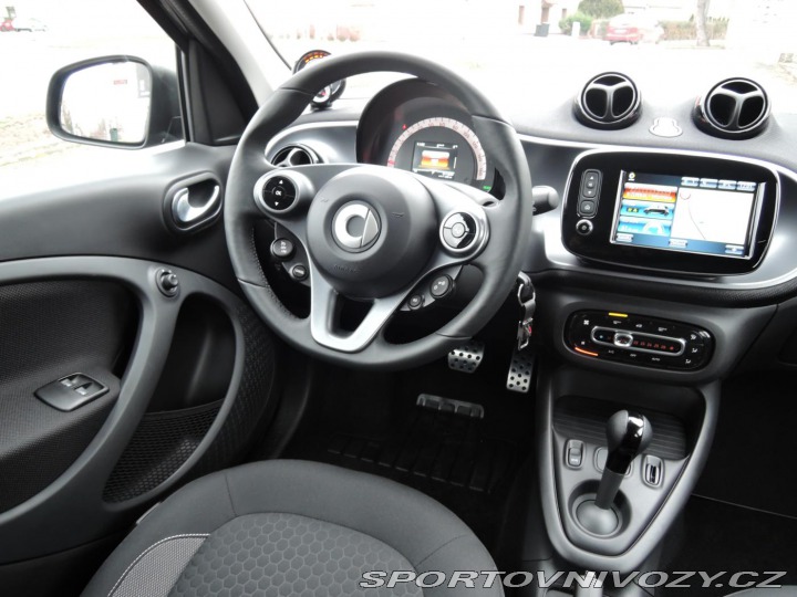 Smart Forfour EQ TOP 1.200 km TOP 2021