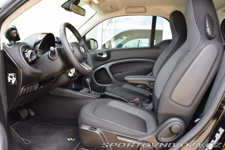 Smart Fortwo EQ 60kW REZERVACE 2021