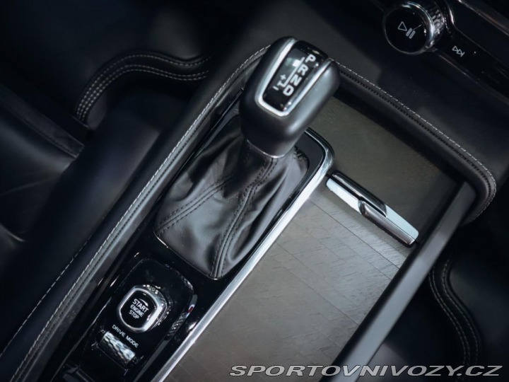 Volvo V90 D5 Cross Country 173 kW 2019