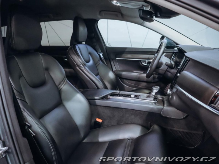 Volvo V90 D5 Cross Country 173 kW 2019