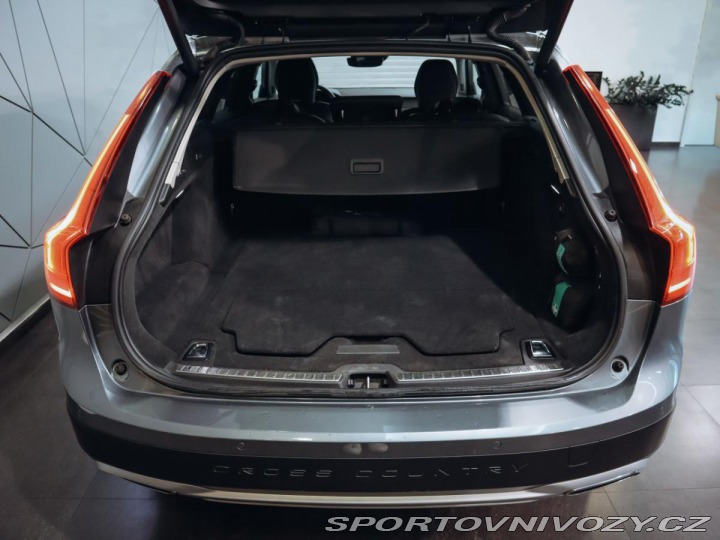 Volvo V90 D5 Cross Country 173 kW 2019