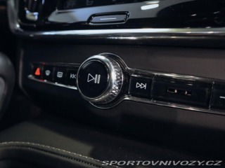 Volvo V90 D5 Cross Country 173 kW 2019