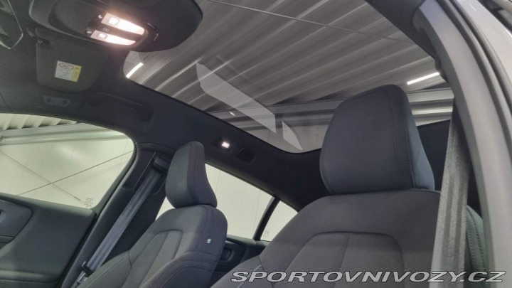 Volvo C40 RECHARGE FWD PLUS 2023