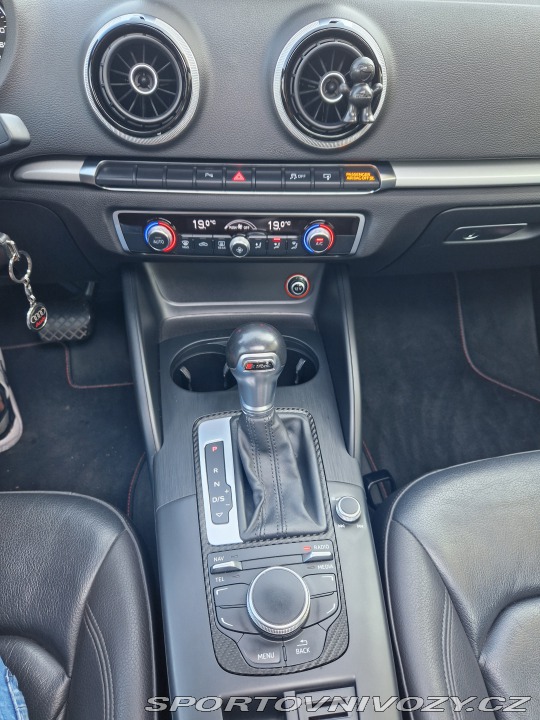 Audi A3 sedan 2016