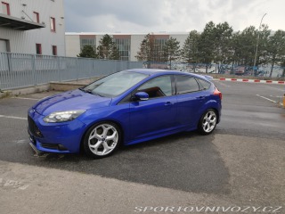Ford Focus ST 