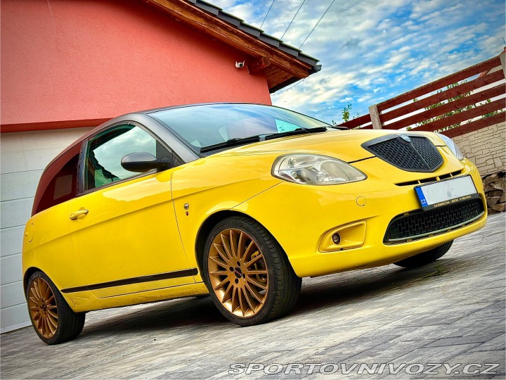 Lancia Ostatní modely Ypsilon Momo Novitec 2008