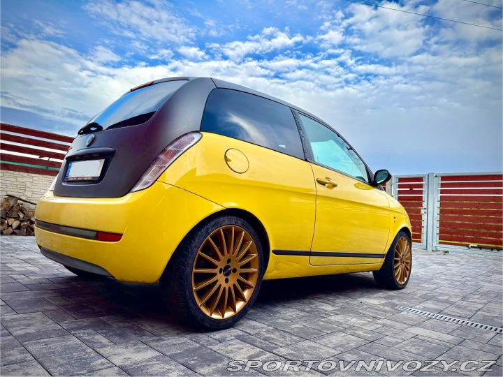 Lancia Ostatní modely Ypsilon Momo Novitec 2008