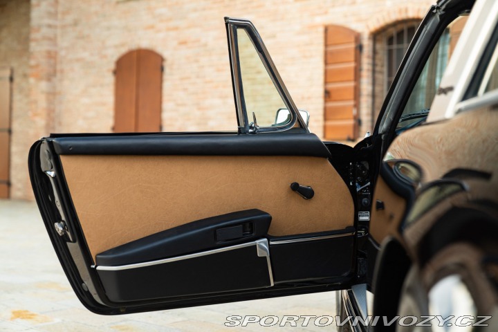 Porsche 911 S 2.4 TARGA 1973
