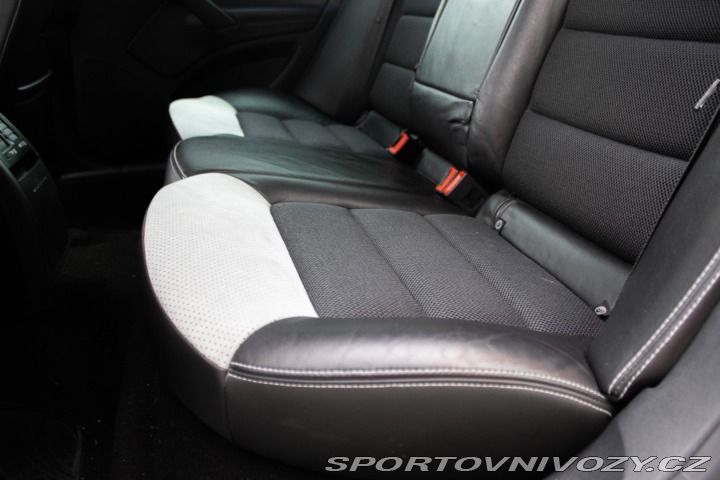 Škoda Octavia RS Combi 2.0 TDI CR DPF RS 2012