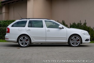 Škoda Octavia RS Combi  2.0 TDI CR DPF RS 2012