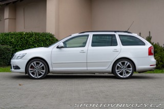 Škoda Octavia RS Combi  2.0 TDI CR DPF RS 2012