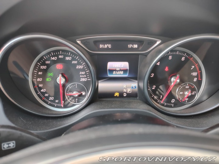 Mercedes-Benz CLA 180 A/T 2017