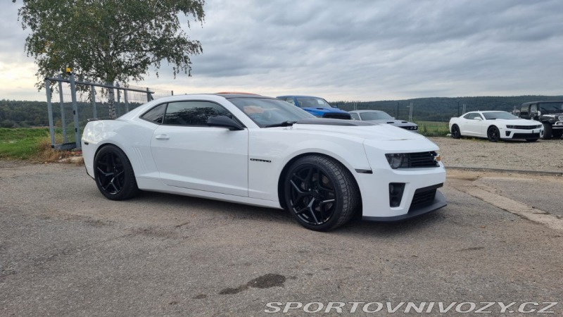 Chevrolet Camaro 2SS