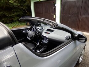 Renault Wind  2010