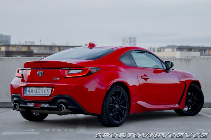 Toyota GR86 2.4 Boxer Executive 2023