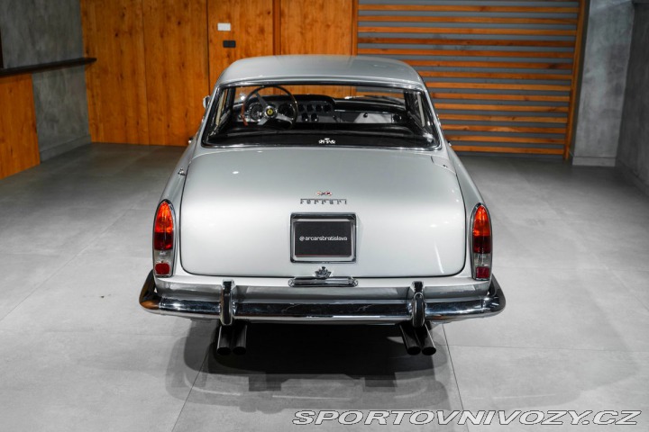 Ferrari 250 GT/E 2+2 1963