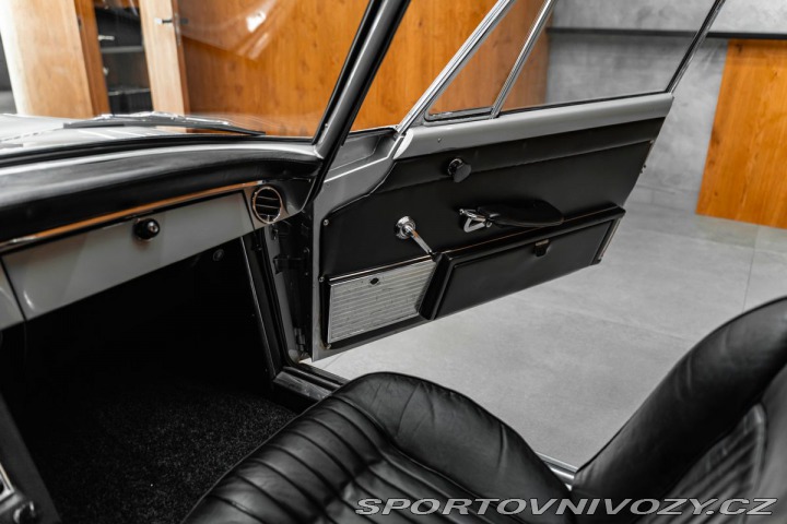 Ferrari 250 GT/E 2+2 1963