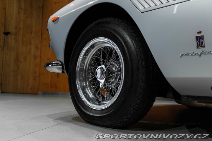 Ferrari 250 GT/E 2+2 1963