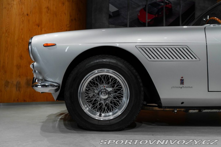 Ferrari 250 GT/E 2+2 1963