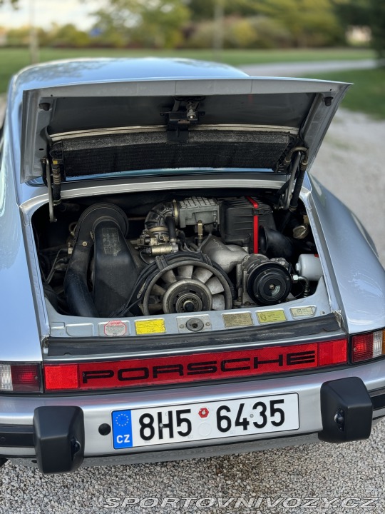 Porsche 911 Carrera 3.2, 915 přev. 1986