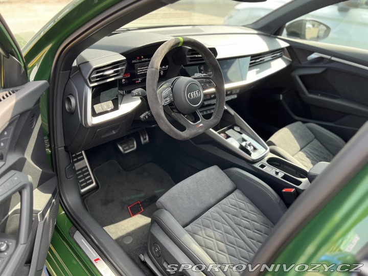 Audi RS3  2024