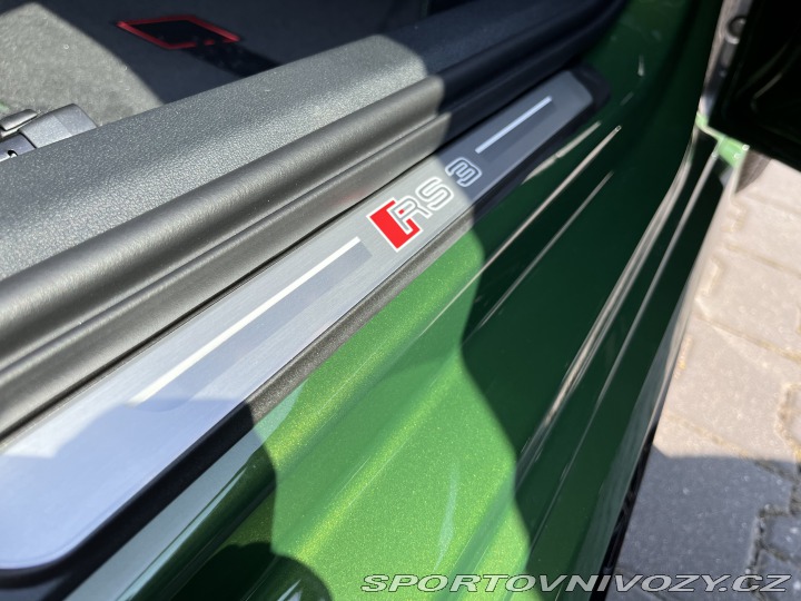 Audi RS3  2024