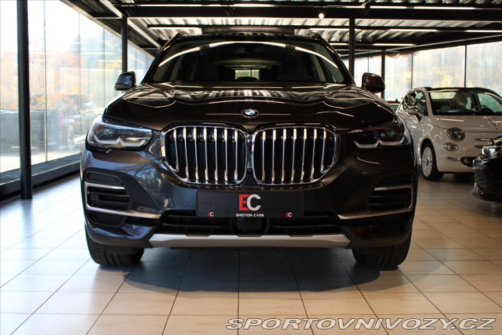 BMW X5 xDrive30d / 7míst / vzduc 2023