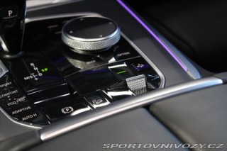 BMW X5 xDrive30d / 7míst / vzduc 2023