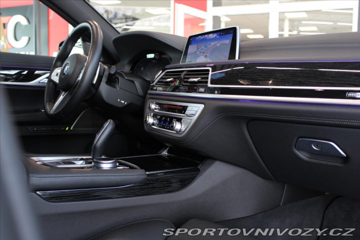 BMW 7 730d xDrive M Sport / LAS 2022