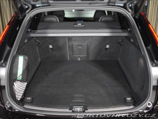 Volvo Ostatní modely XC60 2,0 T8 Polestar Panorama, 2024