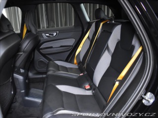 Volvo Ostatní modely XC60 2,0 T8 Polestar Panorama, 2024
