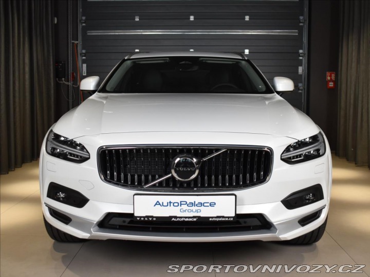 Volvo V90 2,0 CC B5 AWD Plus Dark B 2024