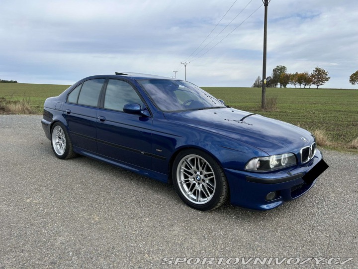 BMW M5 e39, celokožený interiér 2000