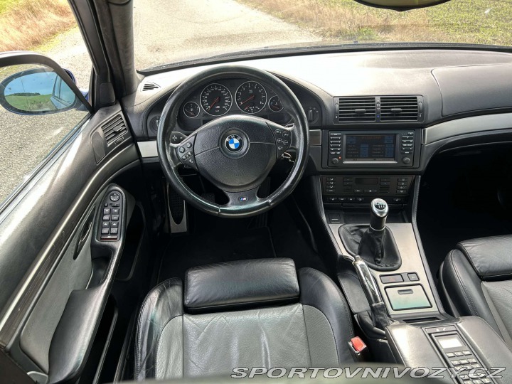 BMW M5 e39, celokožený interiér 2000