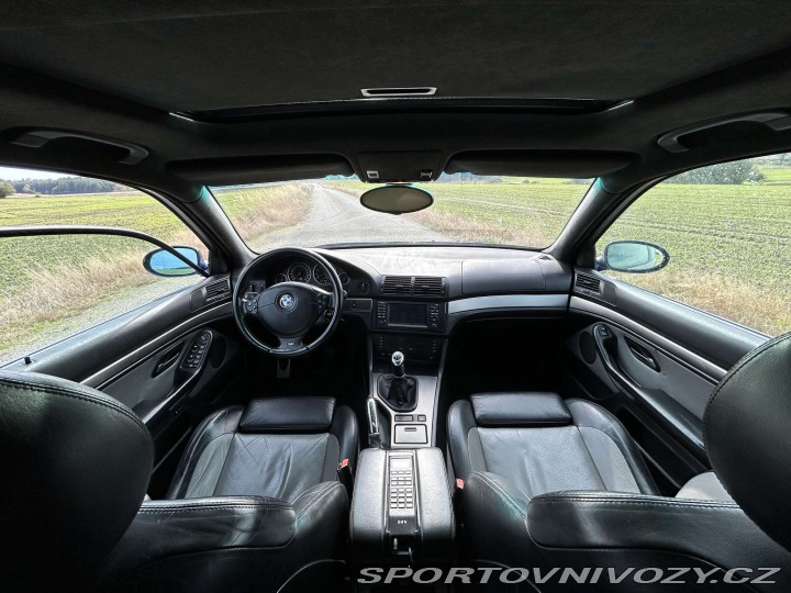 BMW M5 e39, celokožený interiér 2000