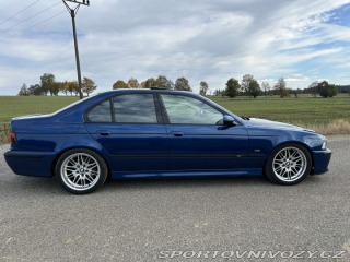 BMW M5 e39, celokožený interiér 2000