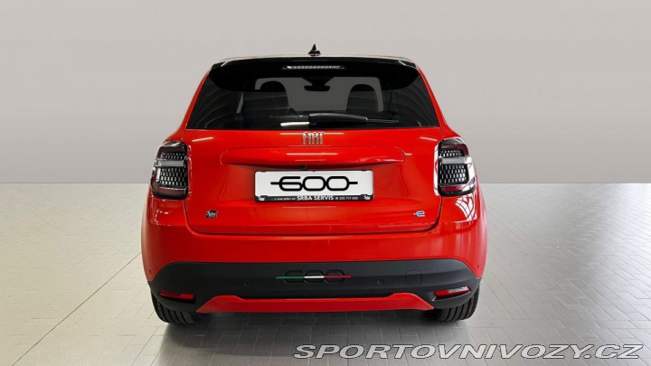 Fiat 600 La Prima BEV 54kWh 156k 2024