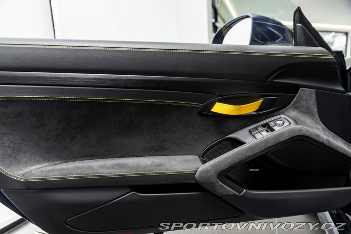 Porsche 718 Spyder/BOSE/PCCB/Racing S 2020