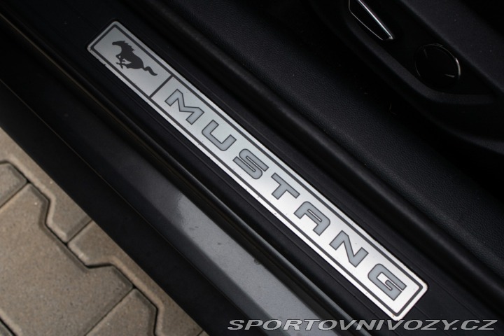 Ford Mustang 2.3 EcoBoost A/T 2015