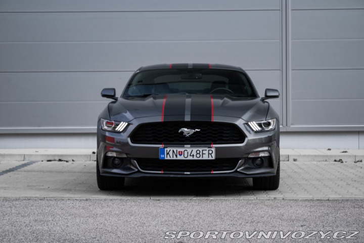 Ford Mustang 2.3 EcoBoost A/T 2015
