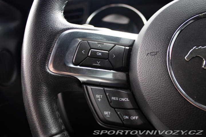 Ford Mustang 2.3 EcoBoost A/T 2015