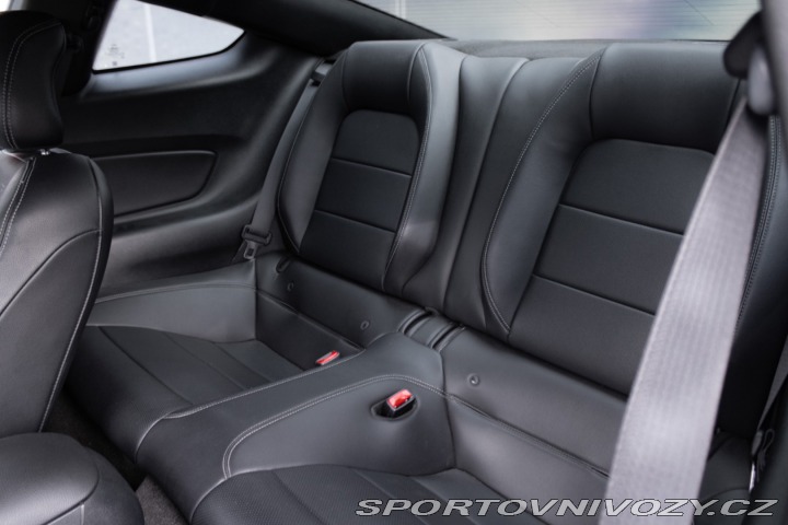 Ford Mustang 2.3 EcoBoost A/T 2015
