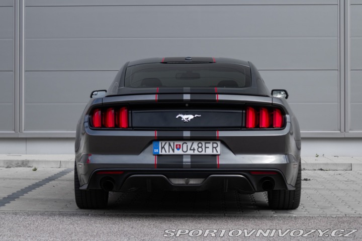 Ford Mustang 2.3 EcoBoost A/T 2015
